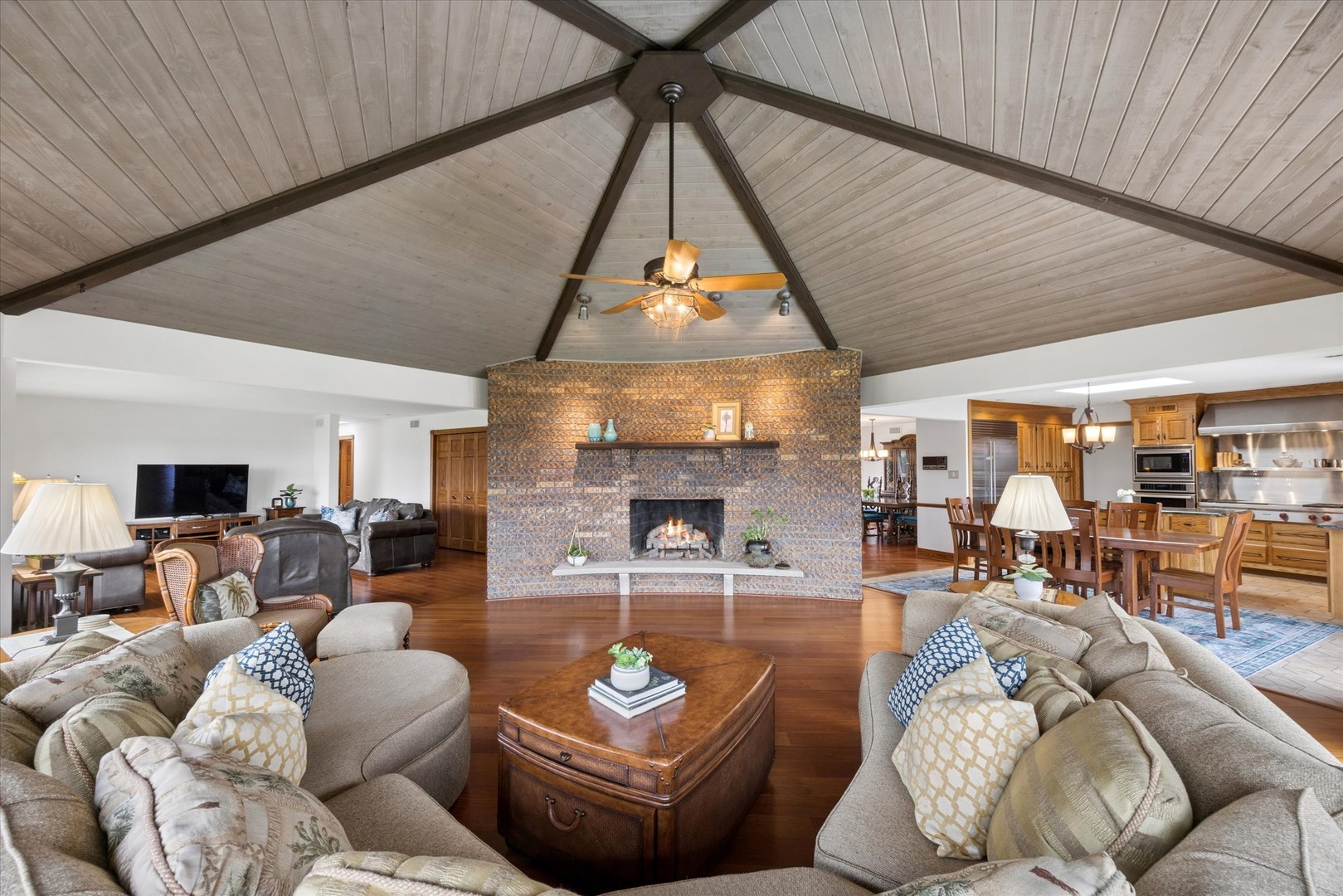 13124 Blue Heron Drive, Orland Park, IL 60467