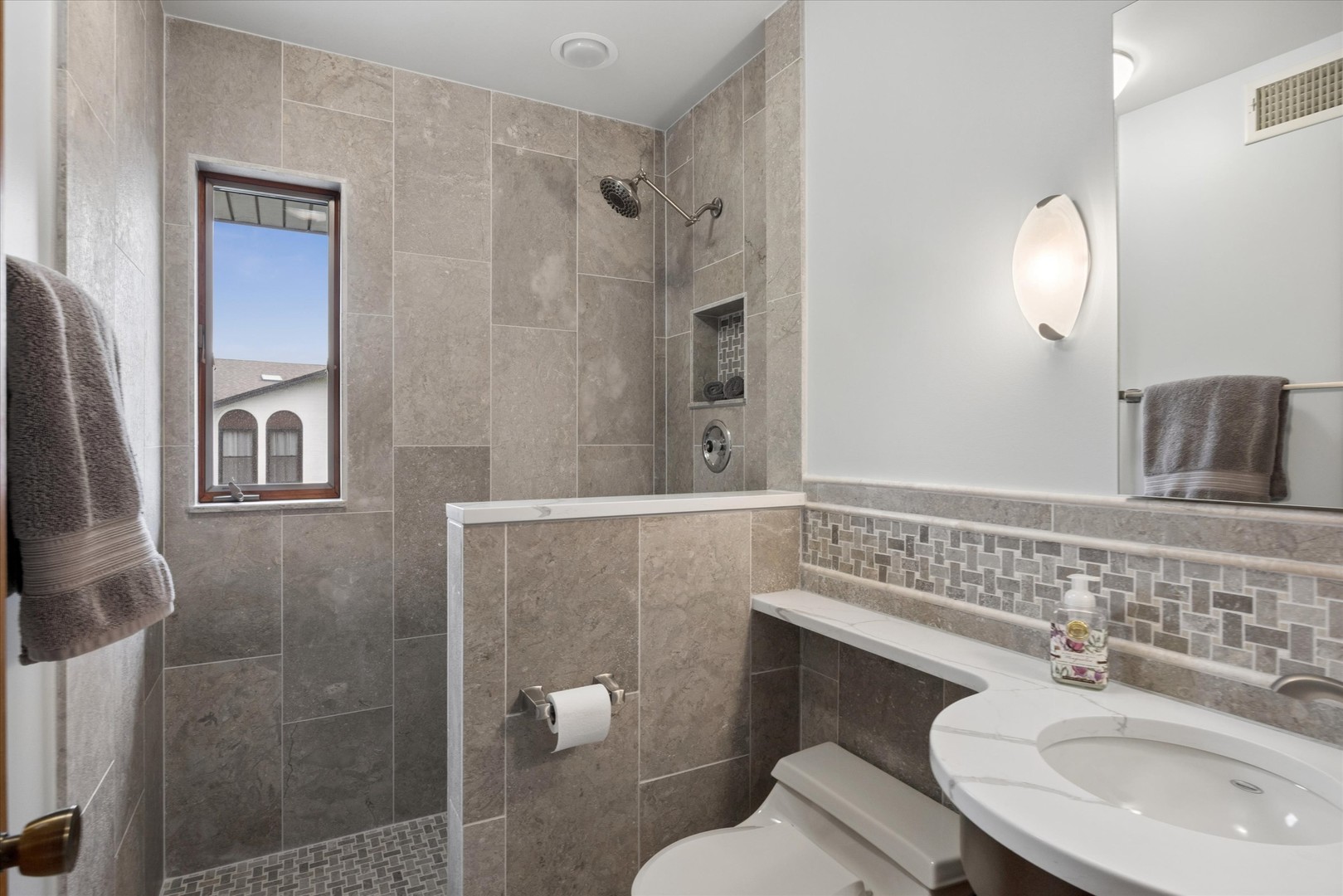 13124 Blue Heron Drive, Orland Park, IL 60467