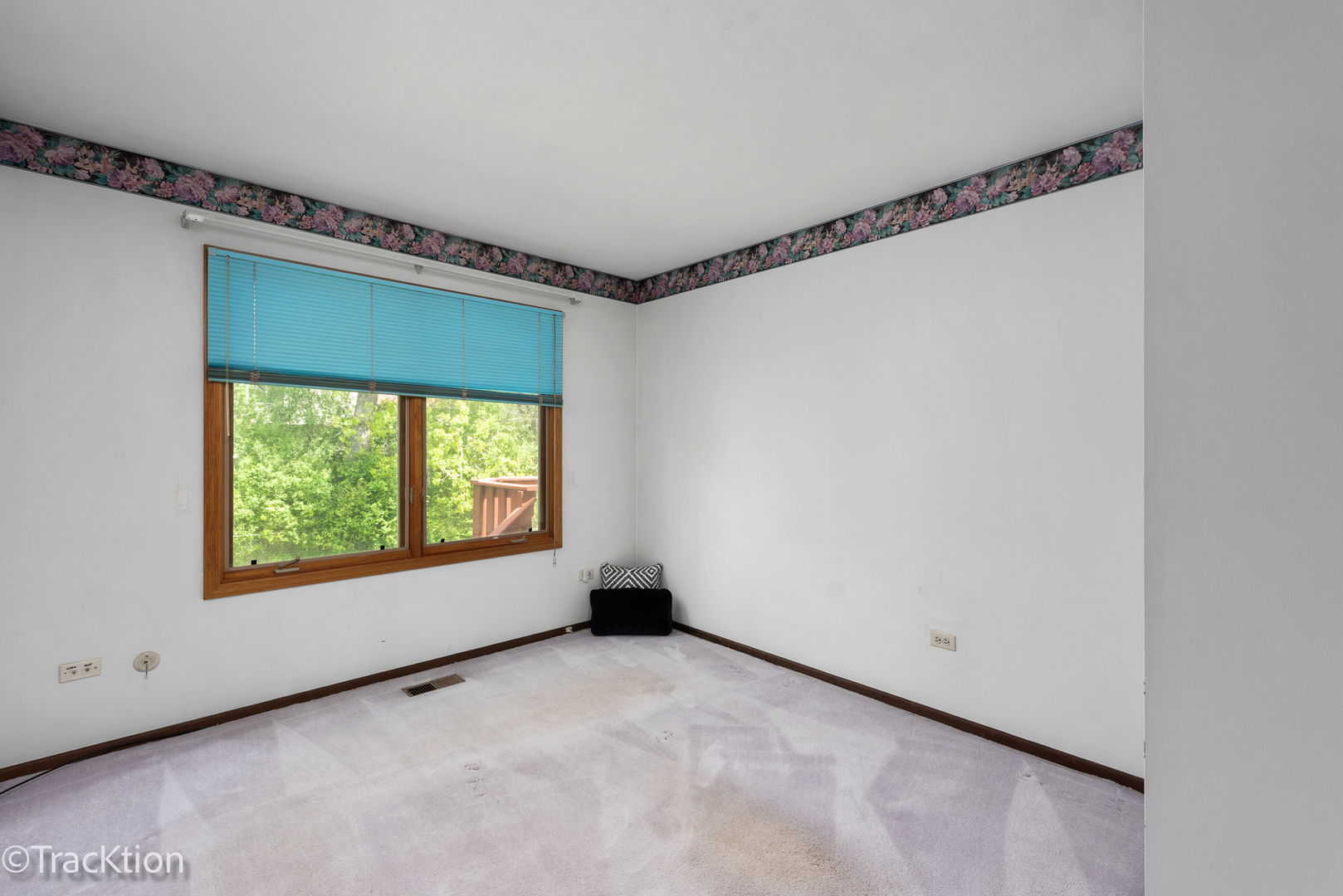 566 Cambridge Way, Bolingbrook, IL 60440