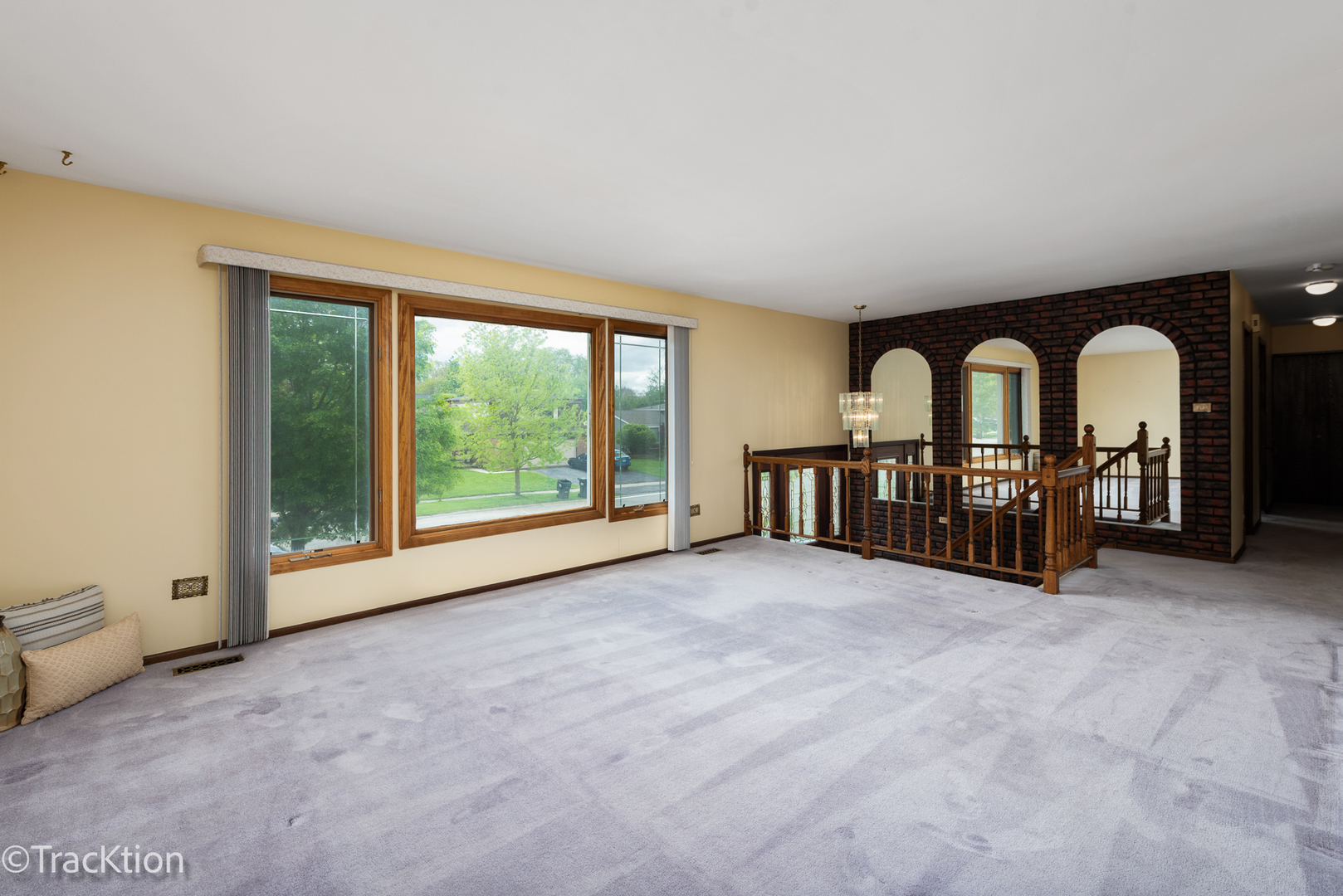 566 Cambridge Way, Bolingbrook, IL 60440