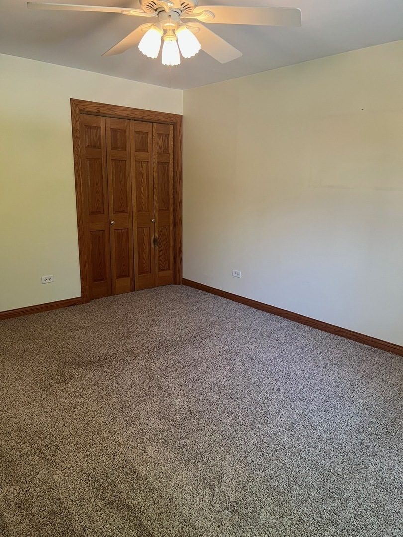 17926 Lahaigh Road, Homewood, IL 60430