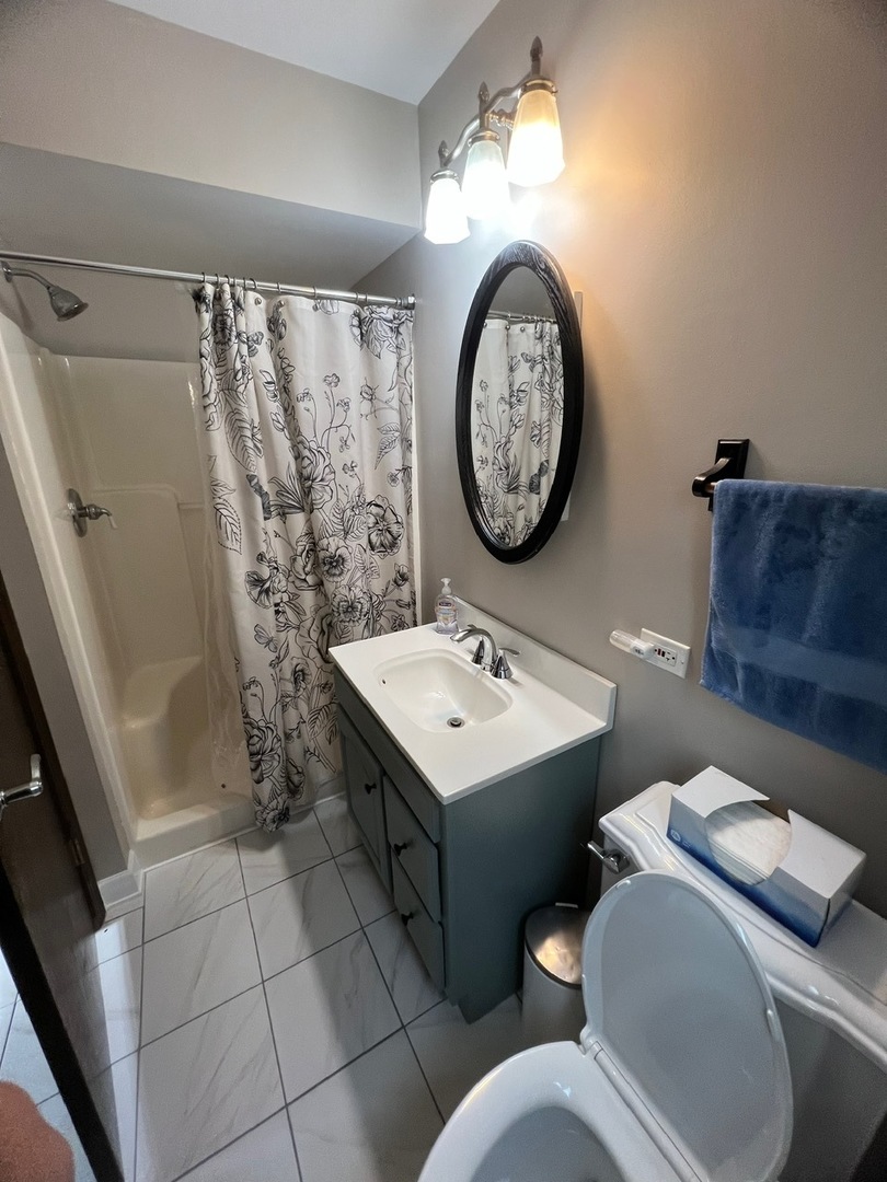 17926 Lahaigh Road, Homewood, IL 60430