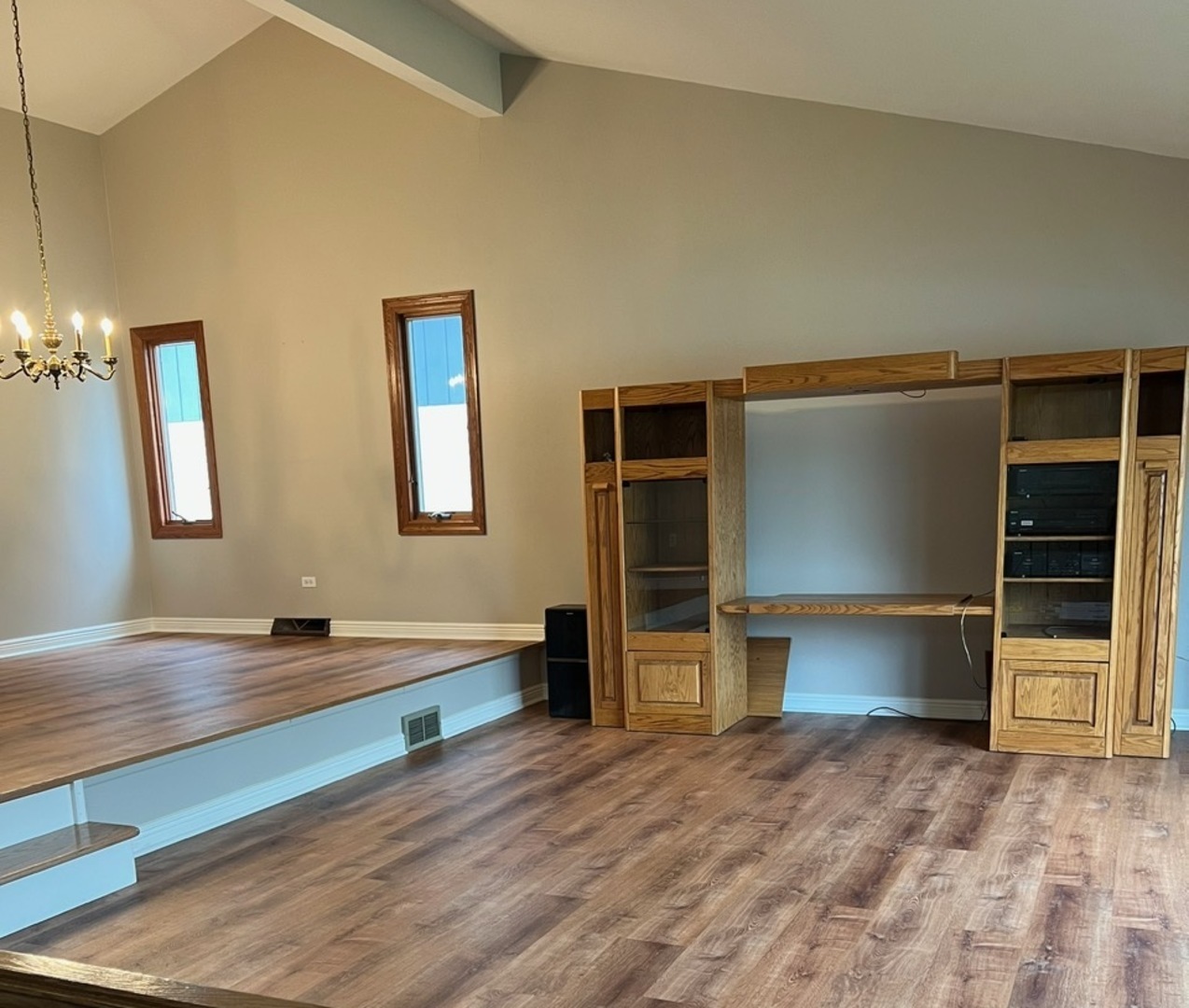 17926 Lahaigh Road, Homewood, IL 60430