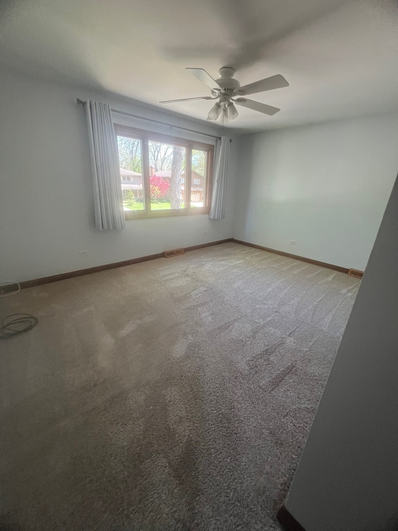 17926 Lahaigh Road, Homewood, IL 60430