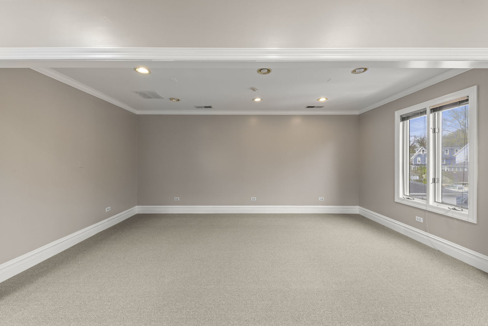 610 N Washington Street #2-1, Naperville, IL 60563