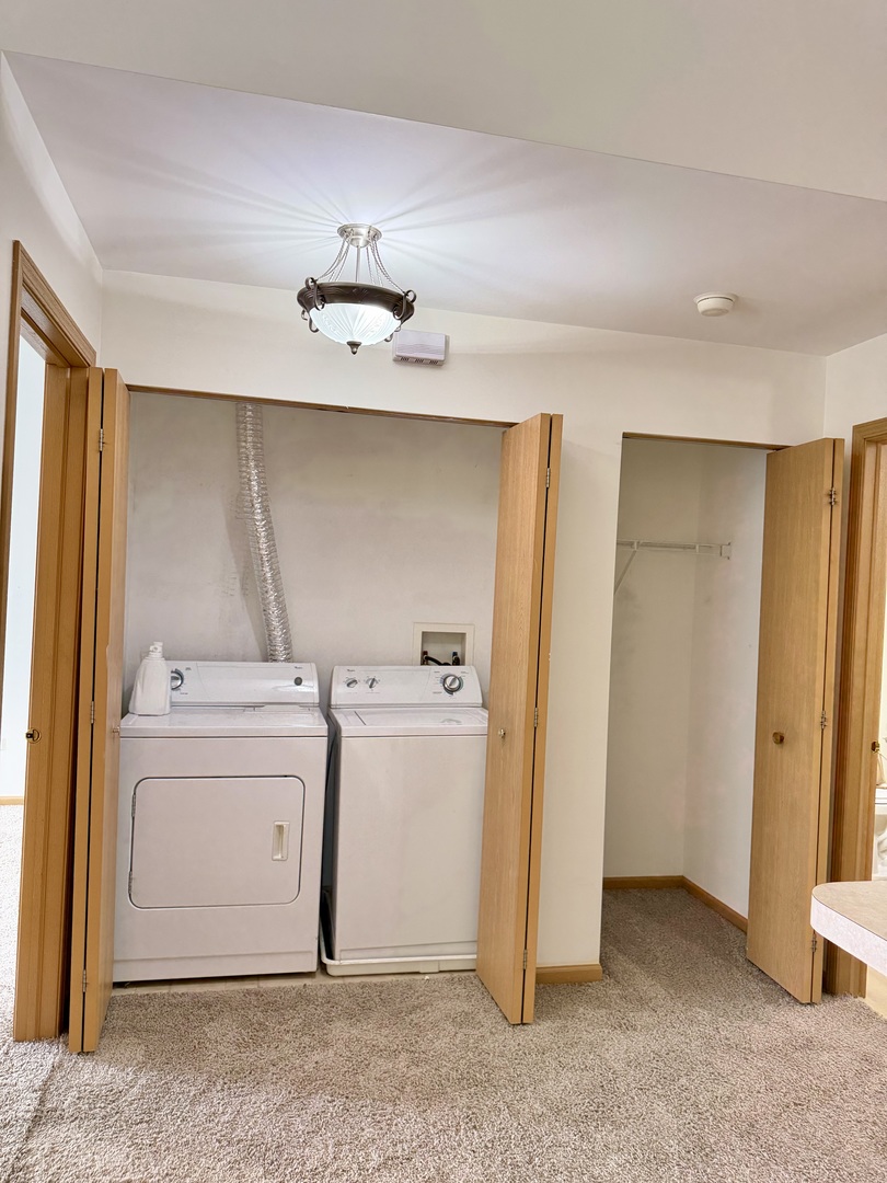 1580 Mcclure Road #1580, Aurora, IL 60505