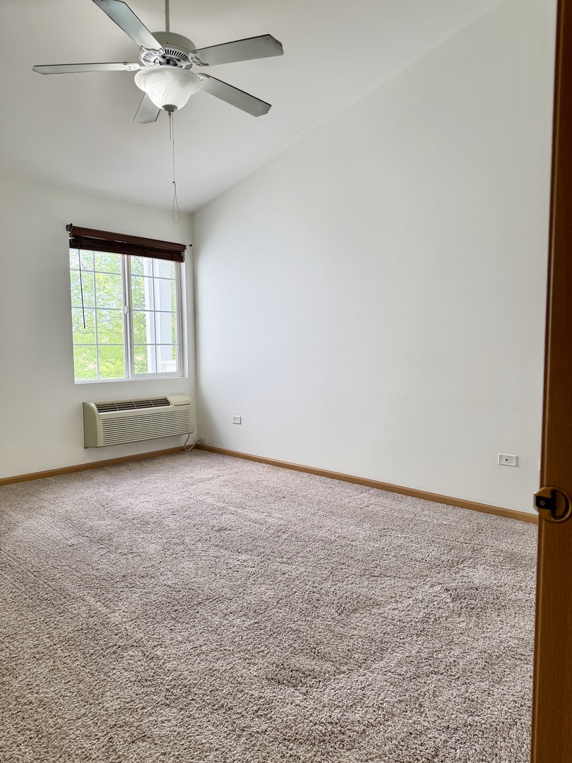 1580 Mcclure Road #1580, Aurora, IL 60505