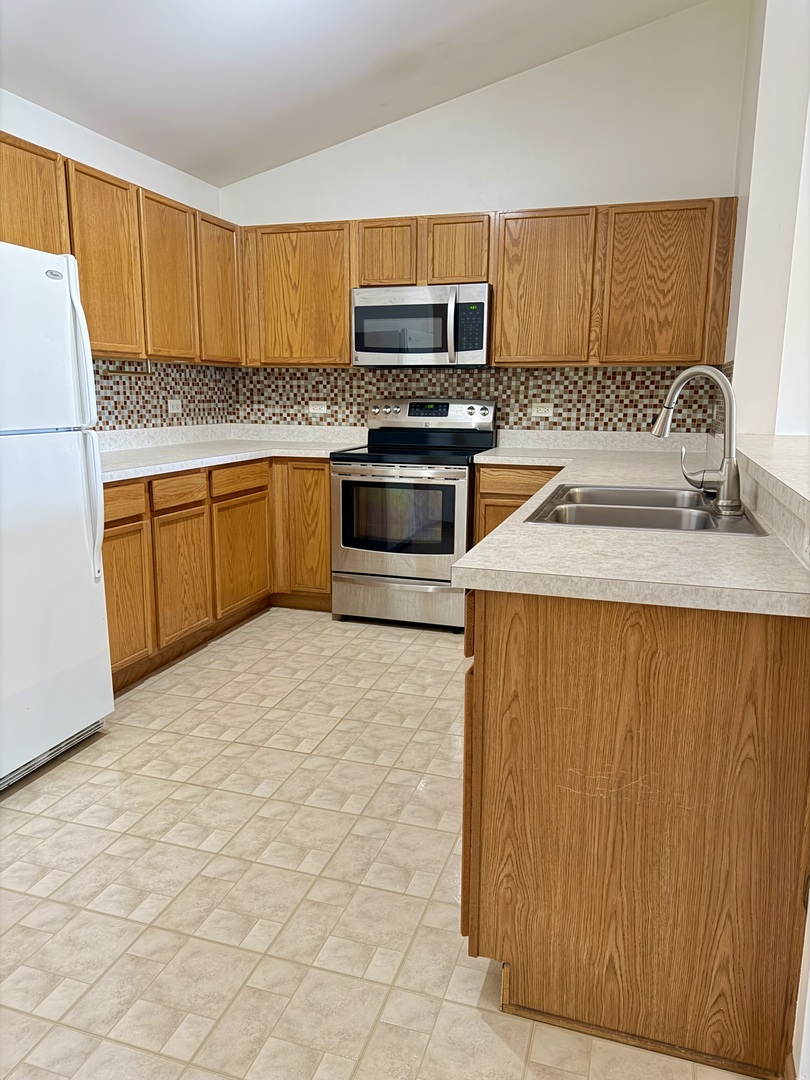 1580 Mcclure Road #1580, Aurora, IL 60505