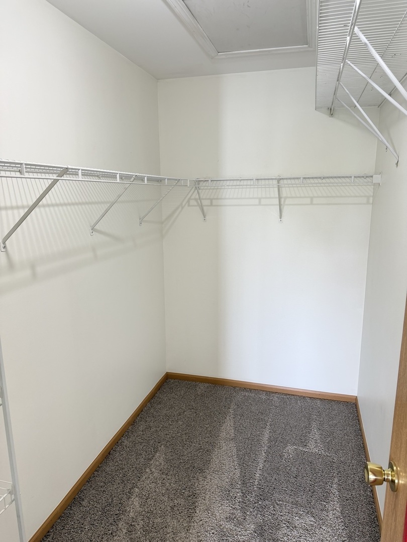 1580 Mcclure Road #1580, Aurora, IL 60505