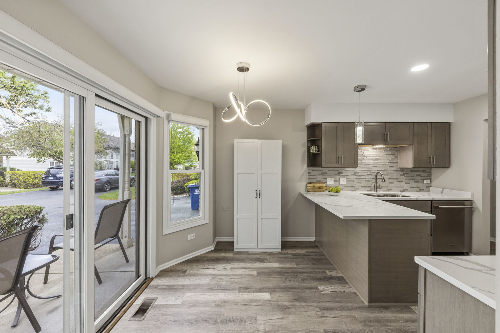 Naperville, IL 60565