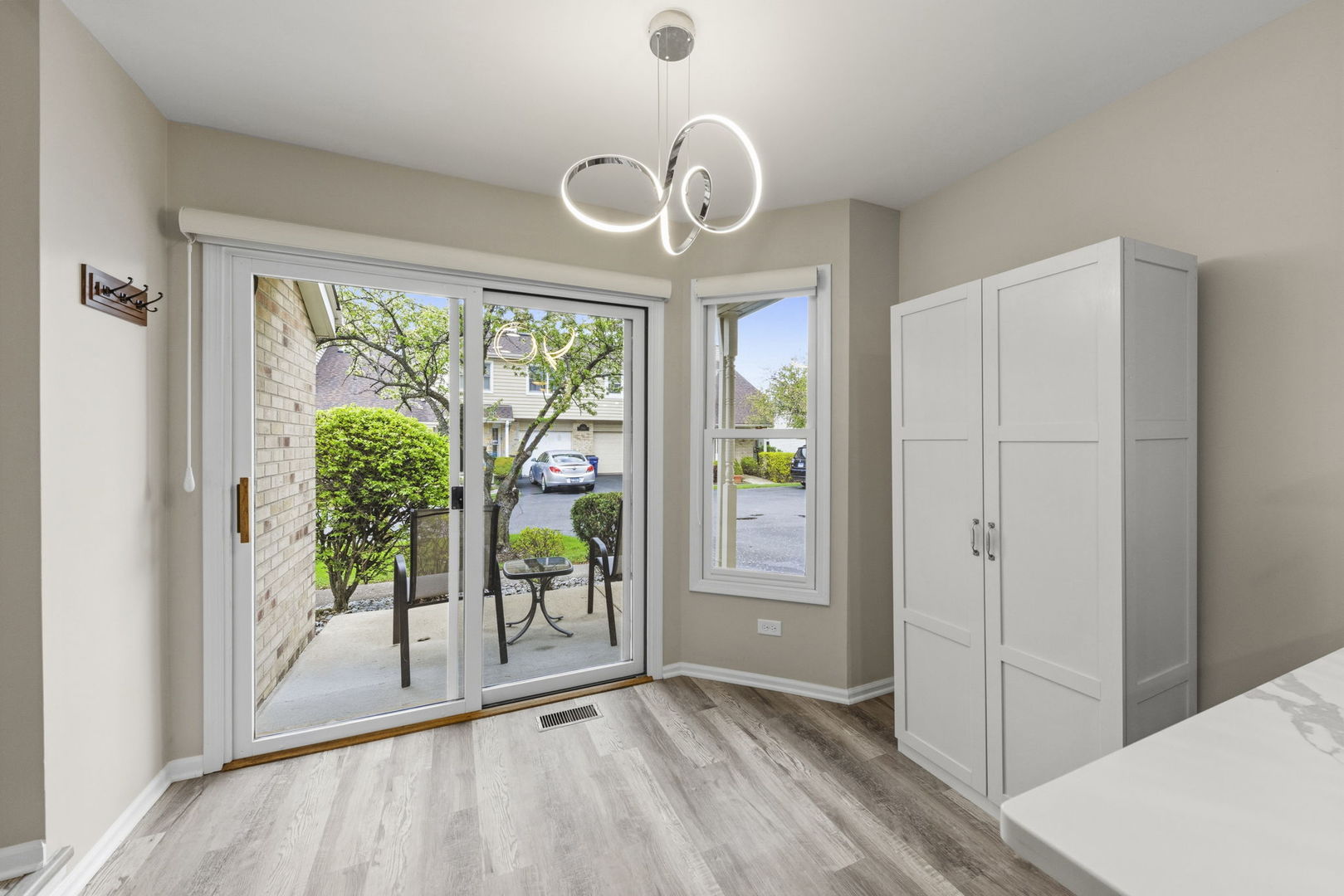 Naperville, IL 60565