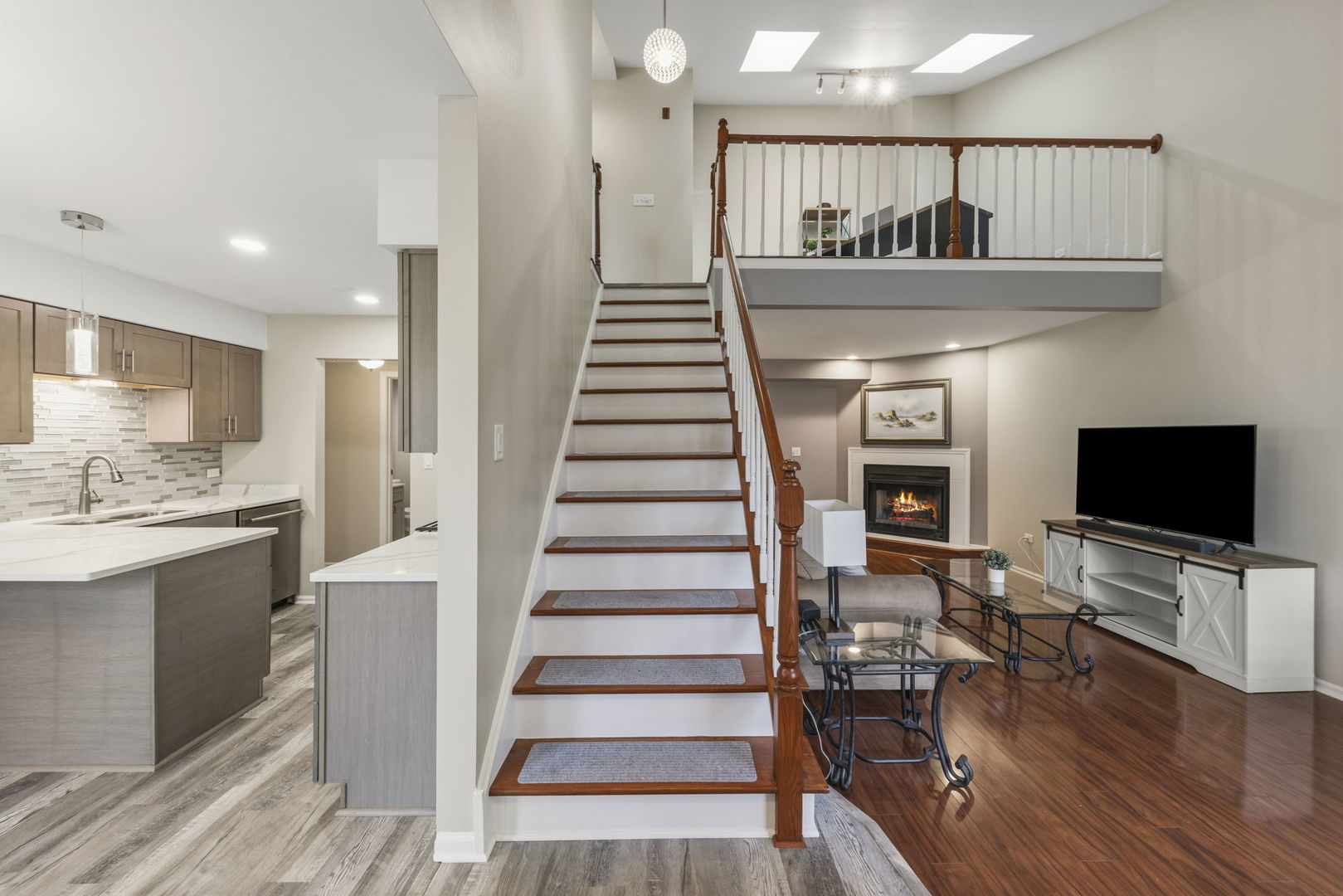 Naperville, IL 60565