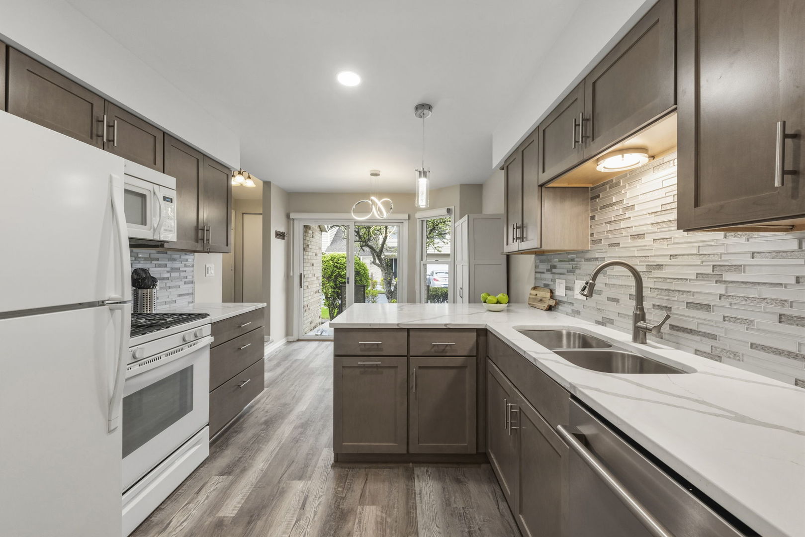 Naperville, IL 60565