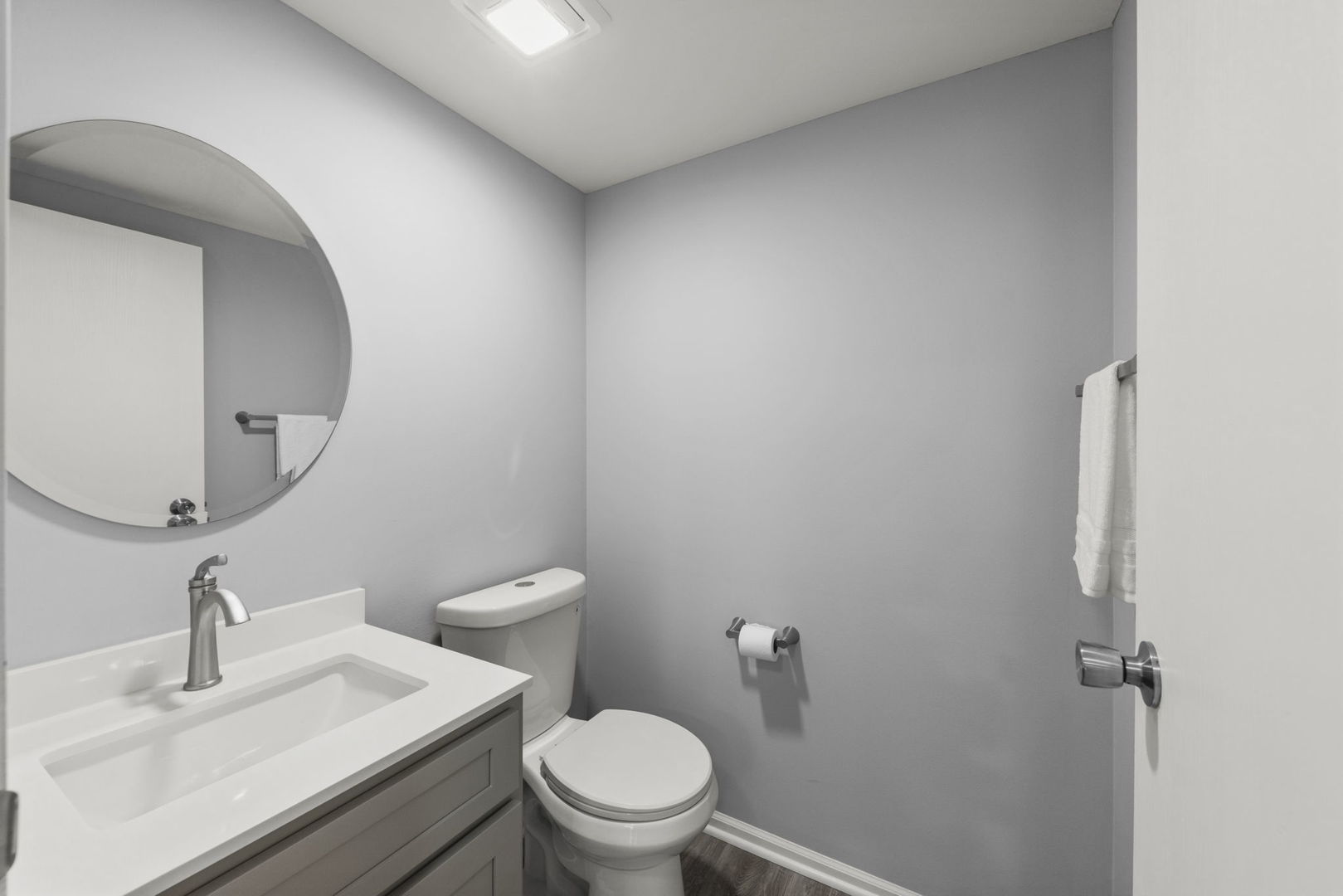 Naperville, IL 60565