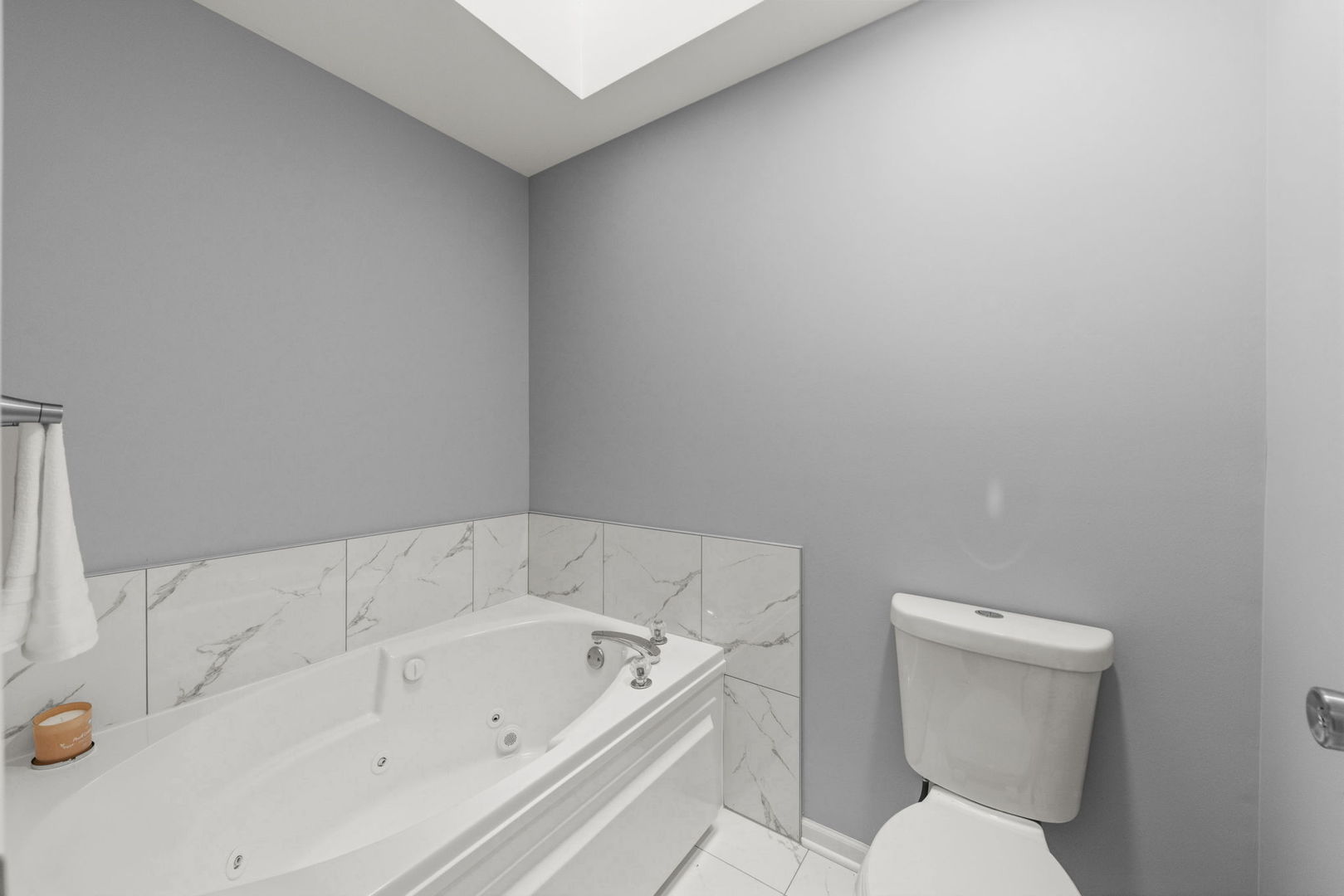 Naperville, IL 60565