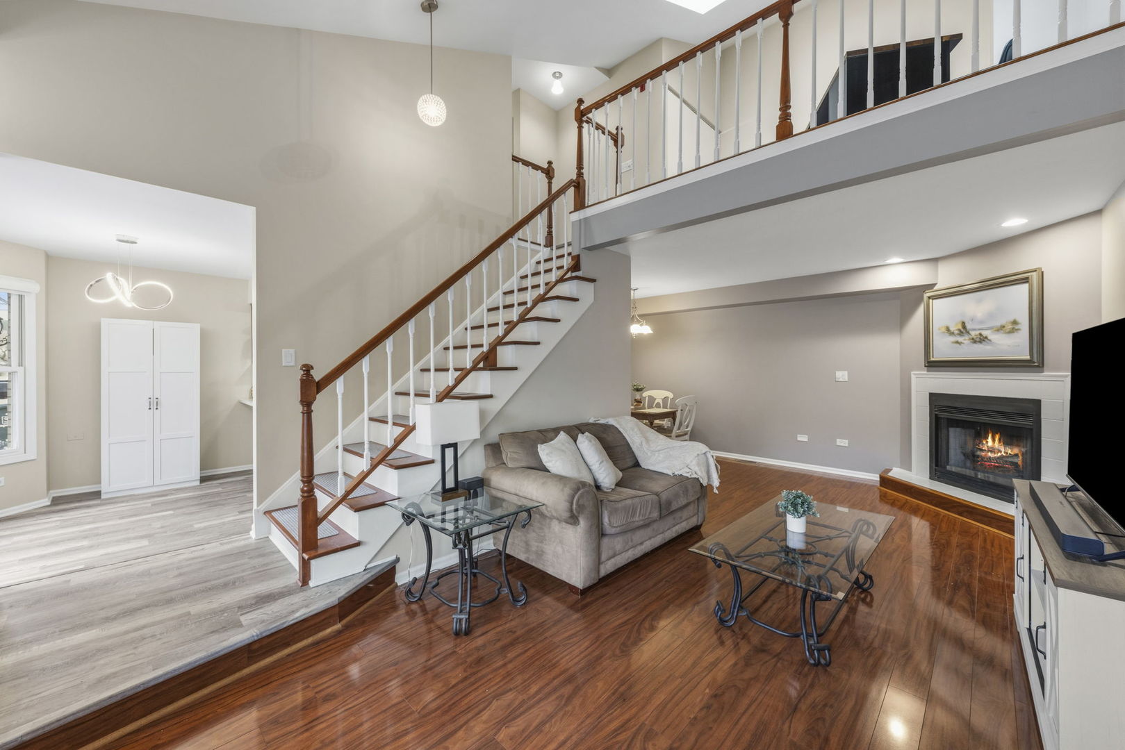 Naperville, IL 60565