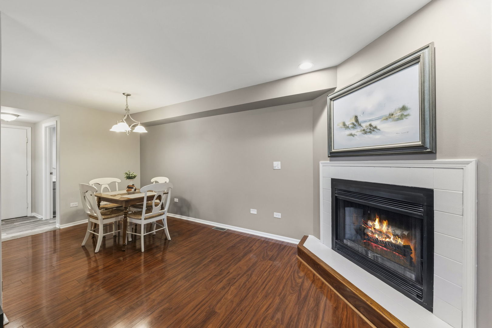 Naperville, IL 60565