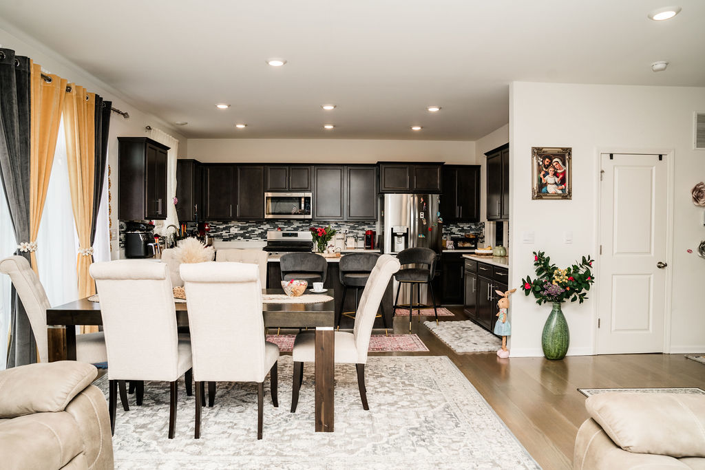 508 Sequoia Court, Oswego, IL 60543