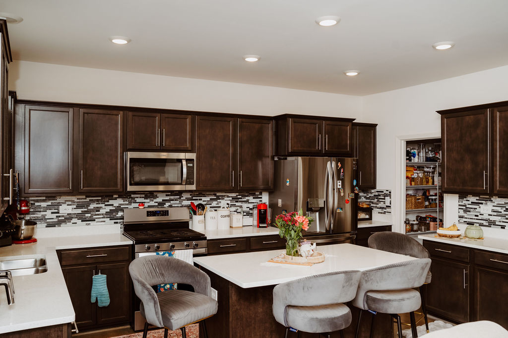 508 Sequoia Court, Oswego, IL 60543