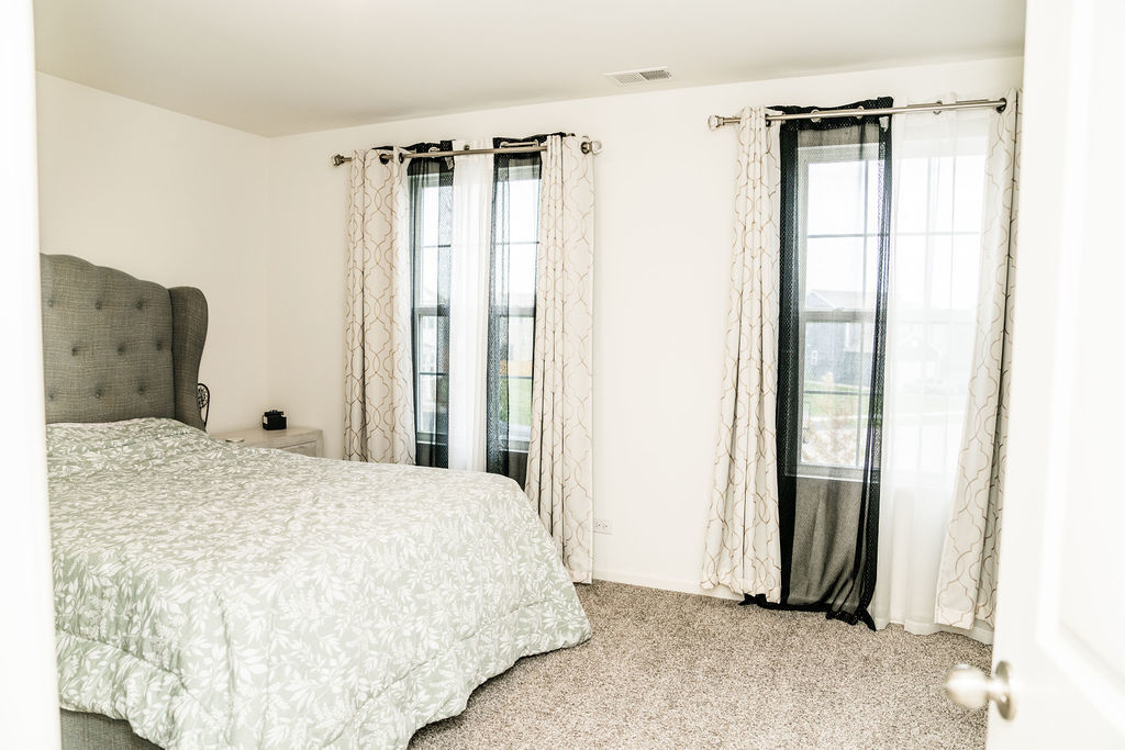 508 Sequoia Court, Oswego, IL 60543