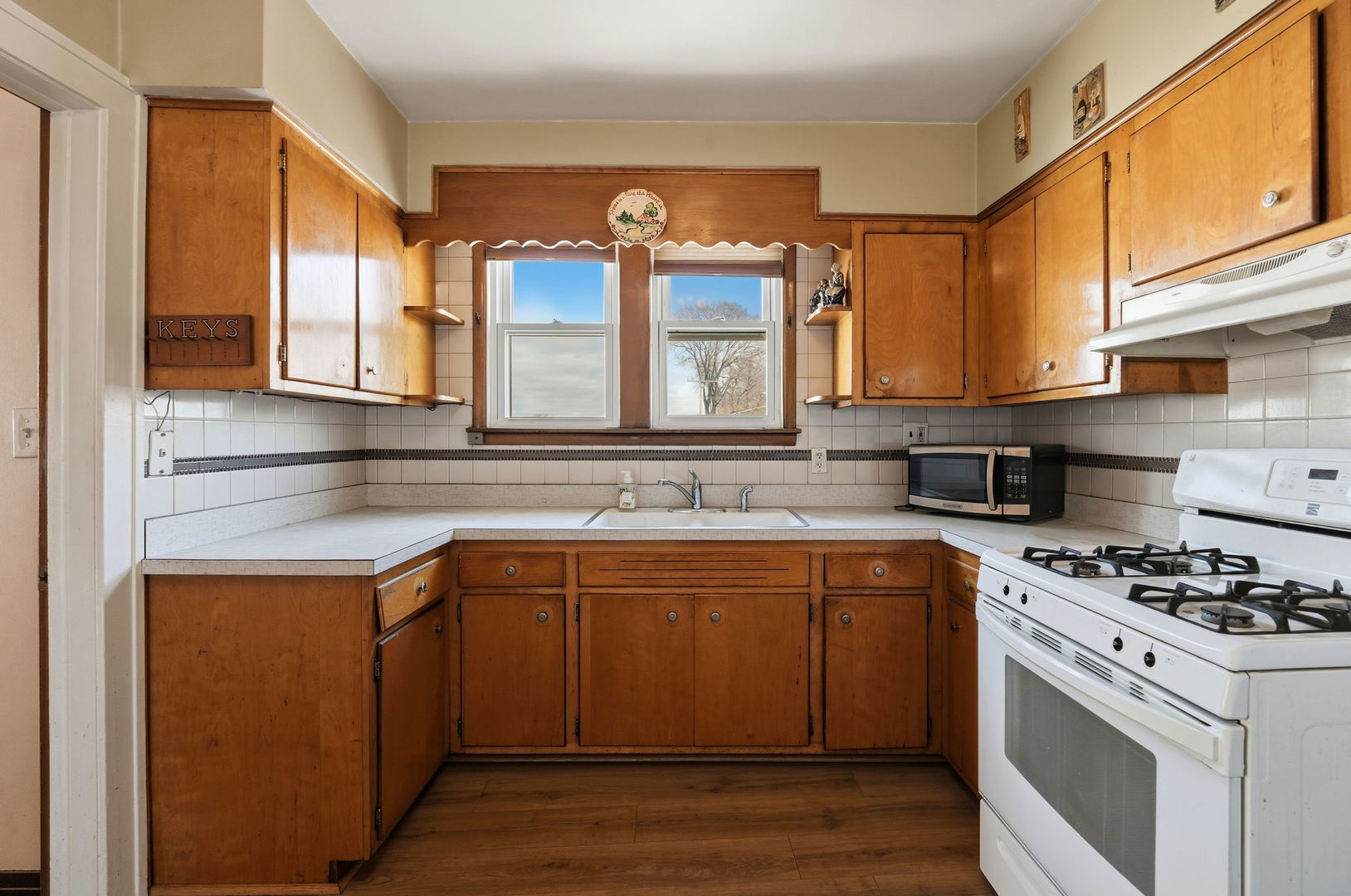 2111 Main Street, Melrose Park, IL 60160