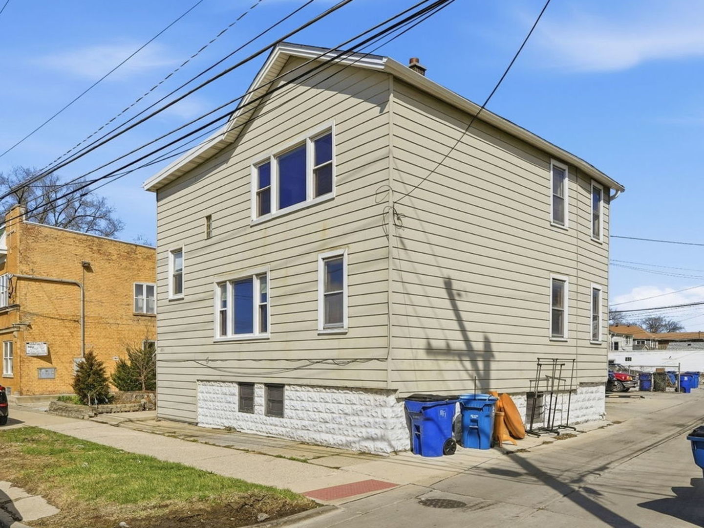 2111 Main Street, Melrose Park, IL 60160