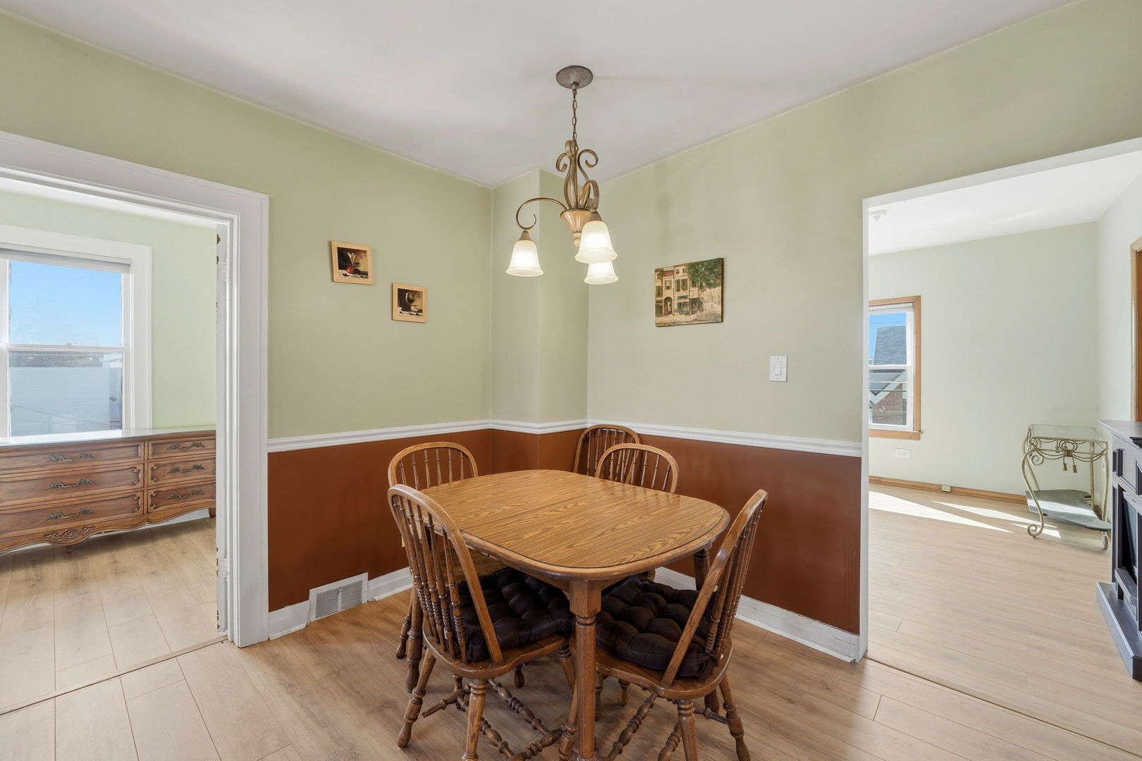 2111 Main Street, Melrose Park, IL 60160