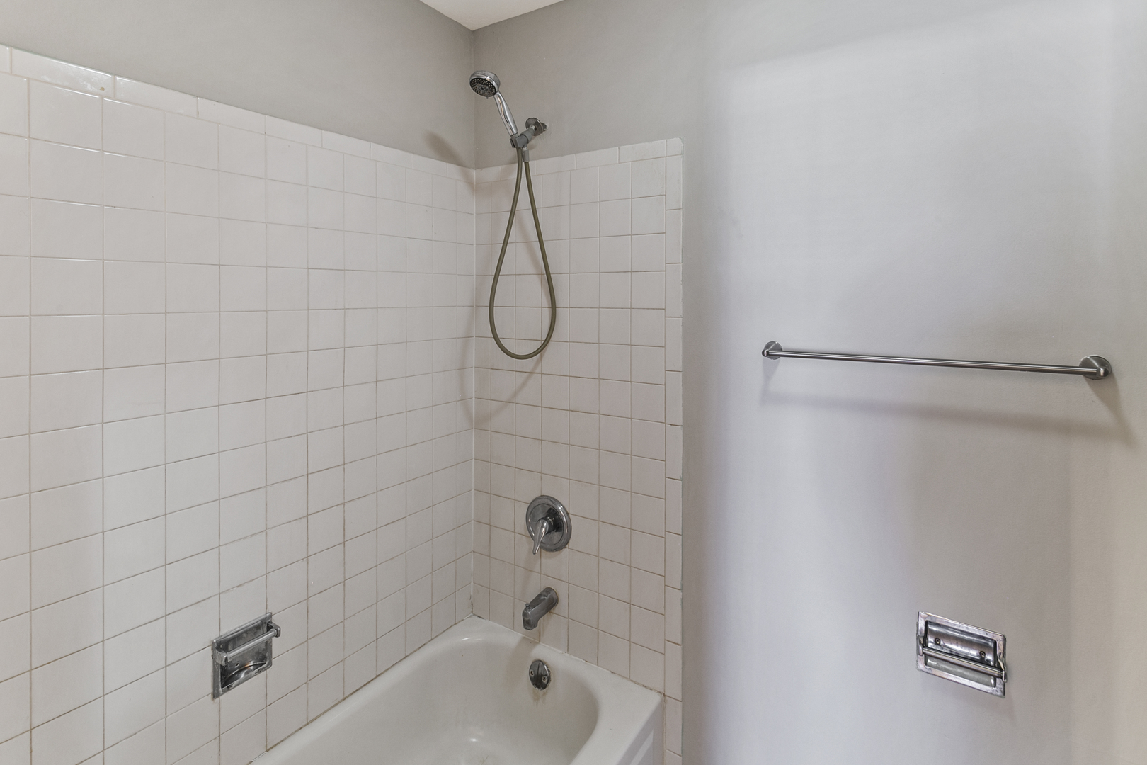 14163 S Napa Circle Drive, Plainfield, IL 60544