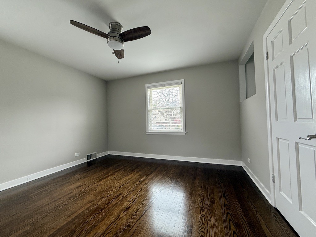 812 S Catherine Avenue, La Grange, IL 60525