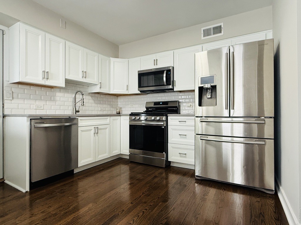 812 S Catherine Avenue, La Grange, IL 60525