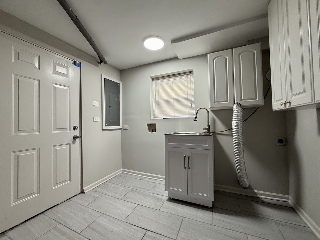 812 S Catherine Avenue, La Grange, IL 60525