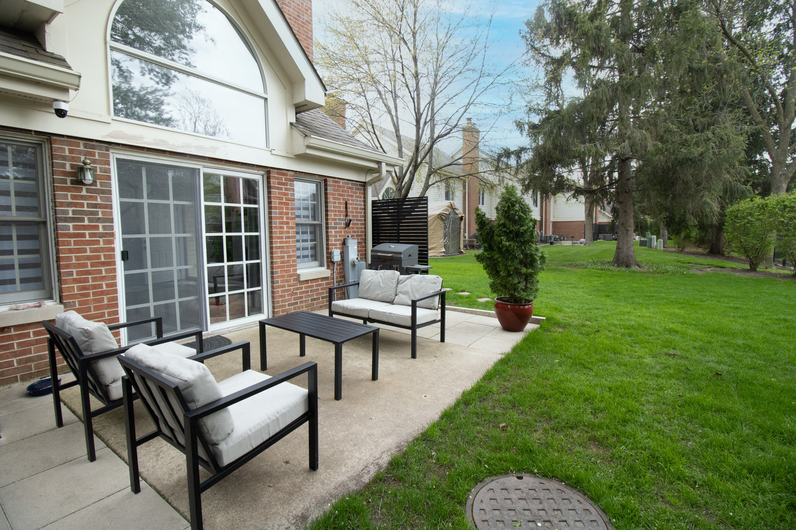 Arlington Heights, IL 60005