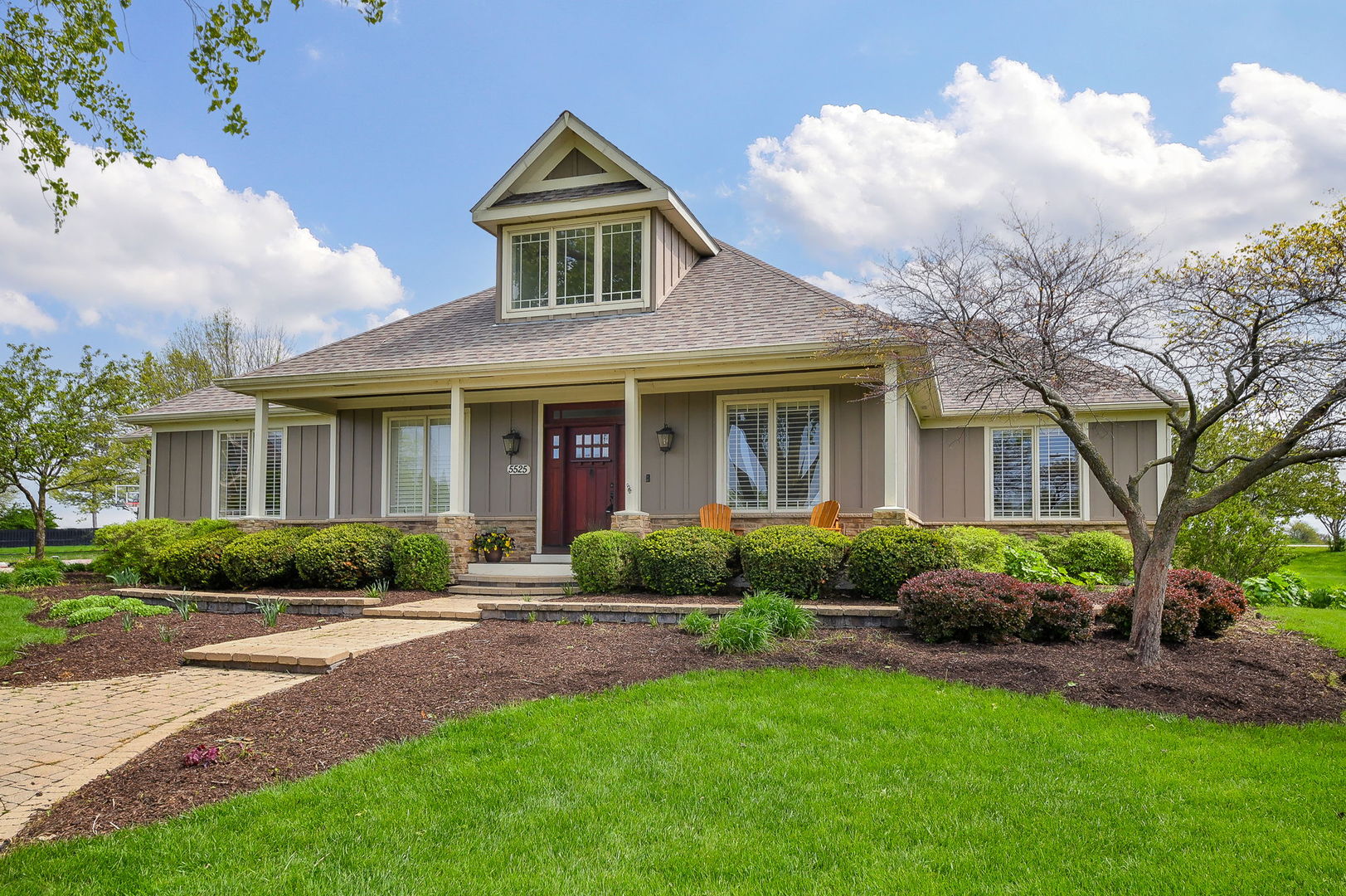 5525 Bluestem Court, Oswego, IL 60543