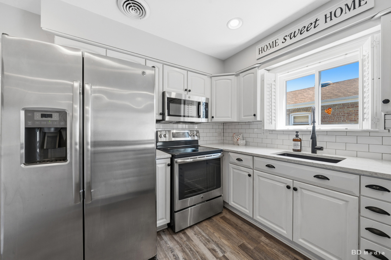 10546 S Drake Avenue, Chicago, IL 60655