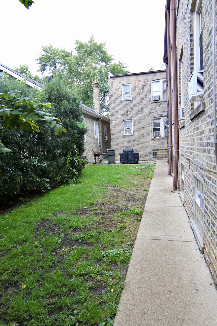 2859 N Kostner Avenue #1, Chicago, IL 60641