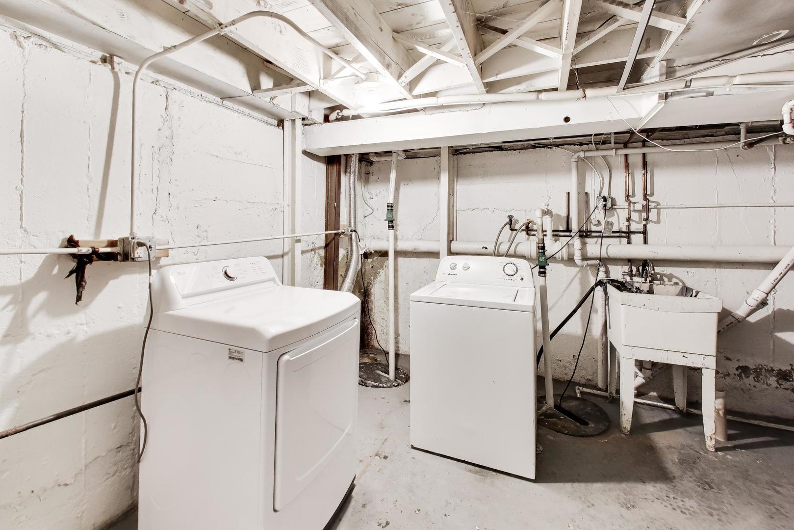 18532 Klimm Avenue, Homewood, IL 60430