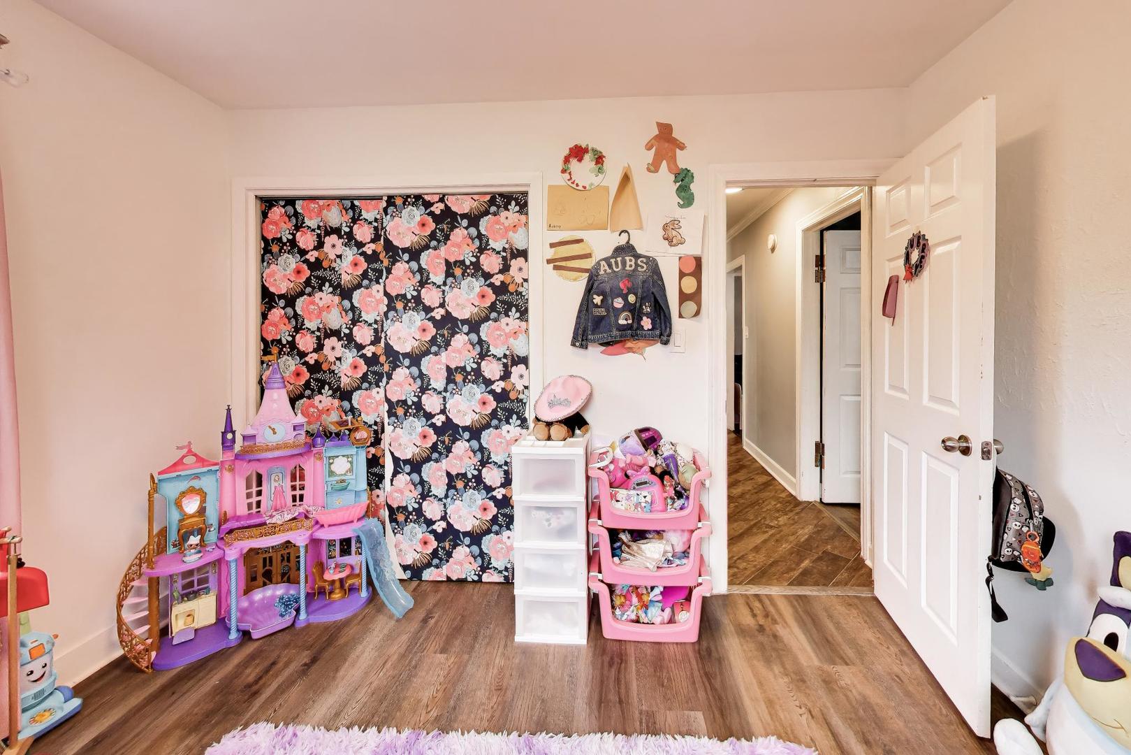 18532 Klimm Avenue, Homewood, IL 60430