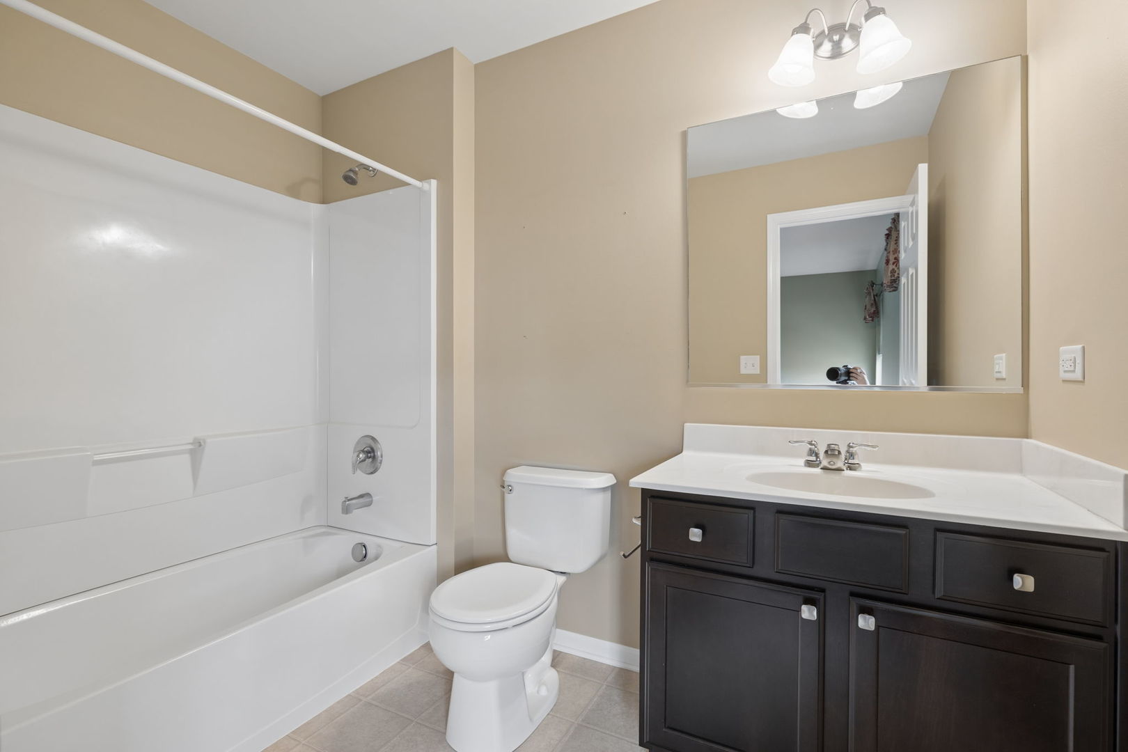 0N083 Vermont Court, Winfield, IL 60190