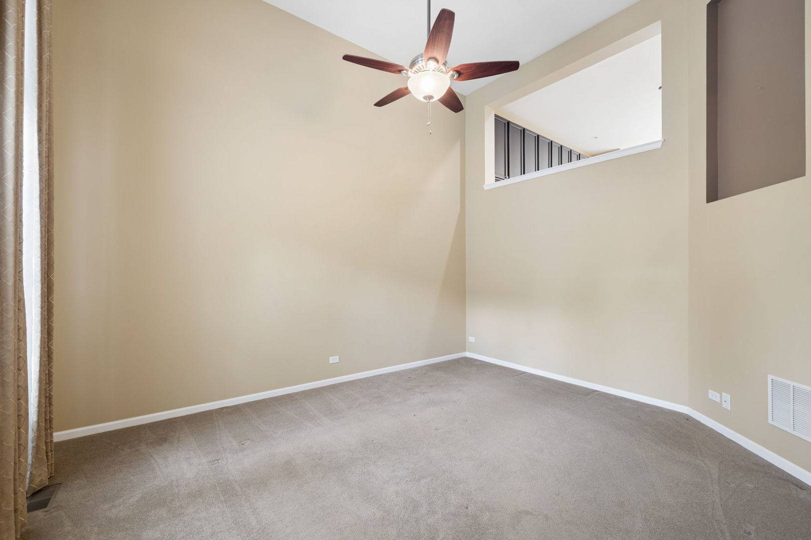 0N083 Vermont Court, Winfield, IL 60190