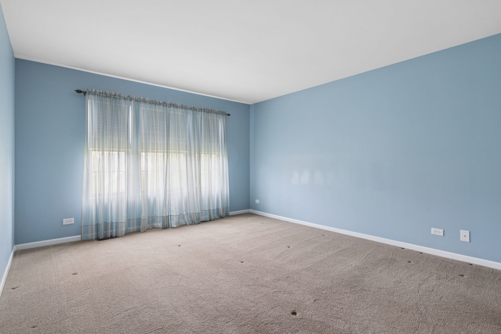 0N083 Vermont Court, Winfield, IL 60190