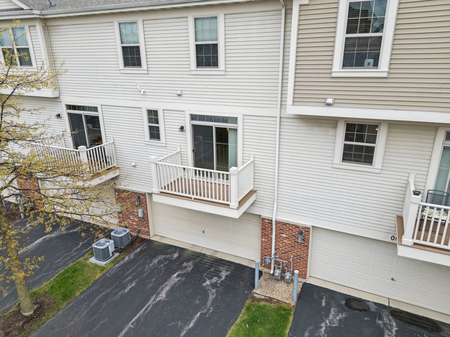 0N083 Vermont Court, Winfield, IL 60190