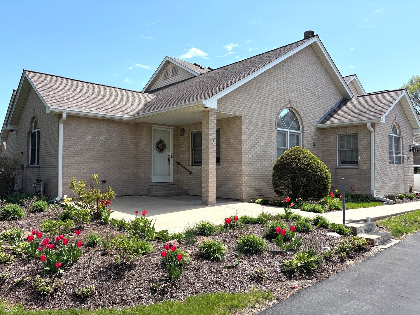 Naperville, IL 60565