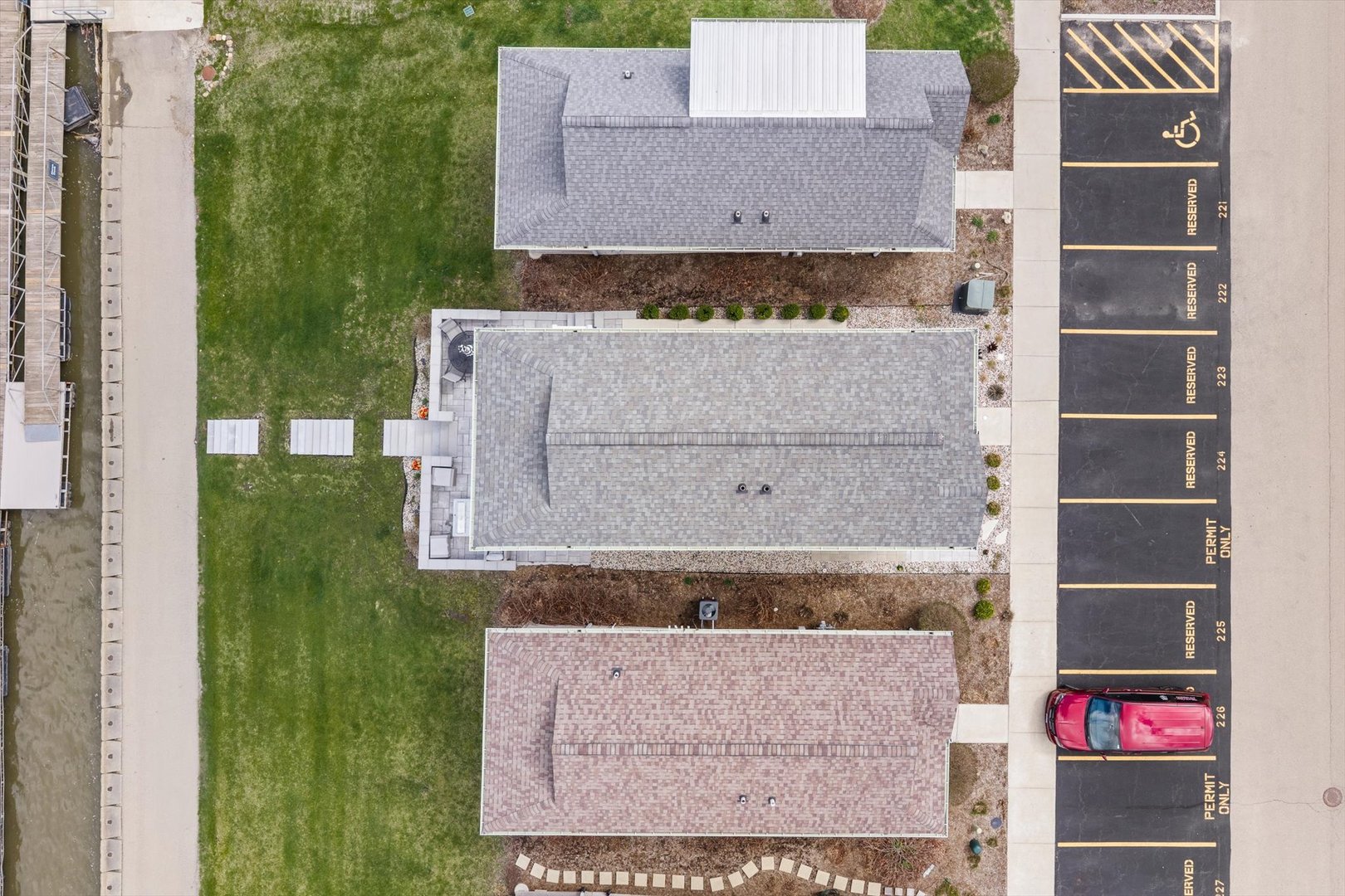 224 Leeward Way, Ottawa, IL 61350