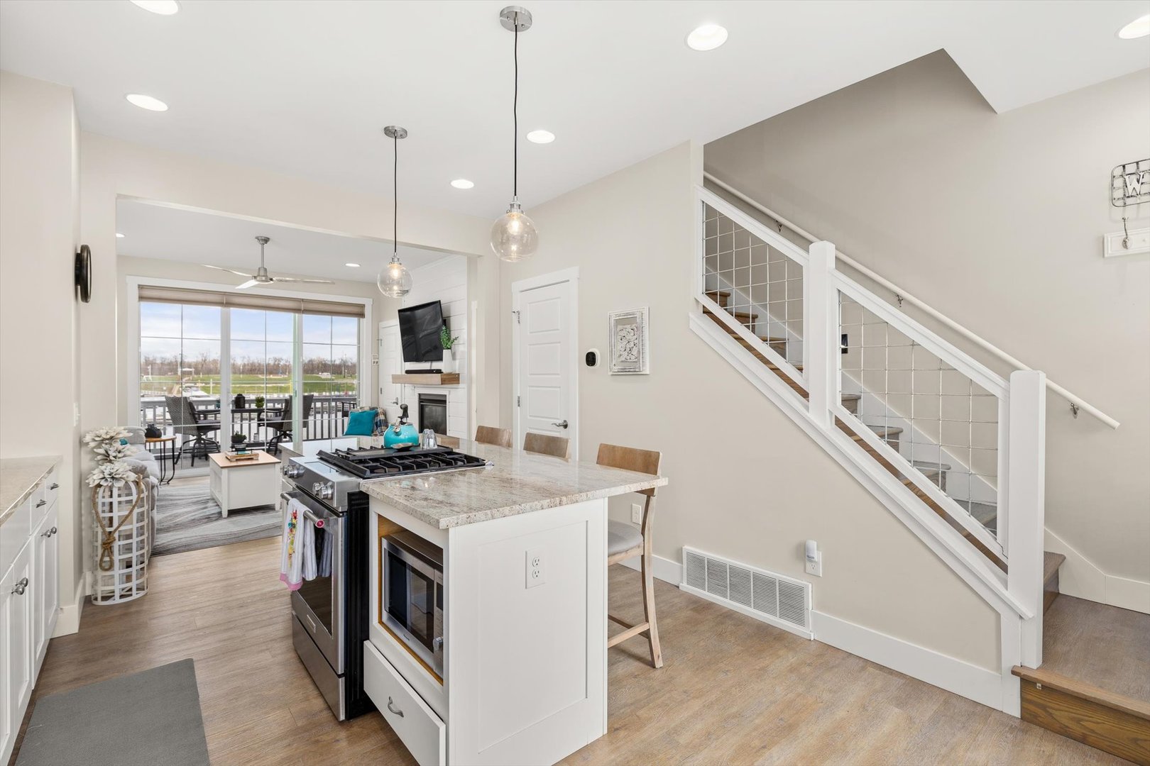 224 Leeward Way, Ottawa, IL 61350