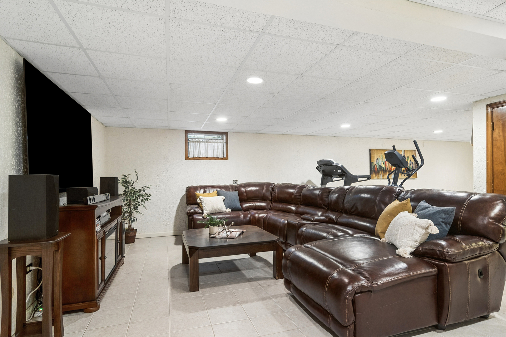 20820 N Middleton Drive, Kildeer, IL 60047