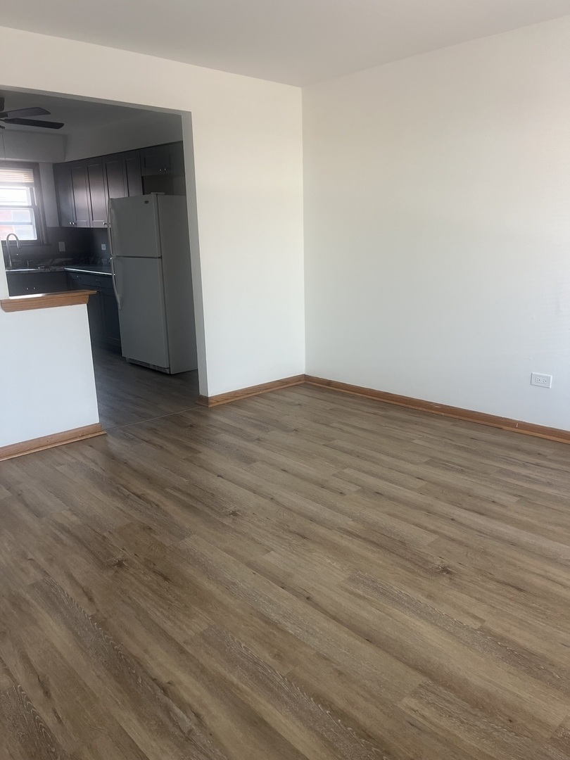 10533 Parkside Avenue #3w, Chicago Ridge, IL 60415