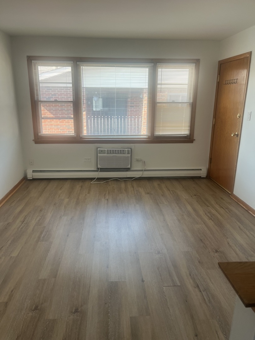 10533 Parkside Avenue #3w, Chicago Ridge, IL 60415