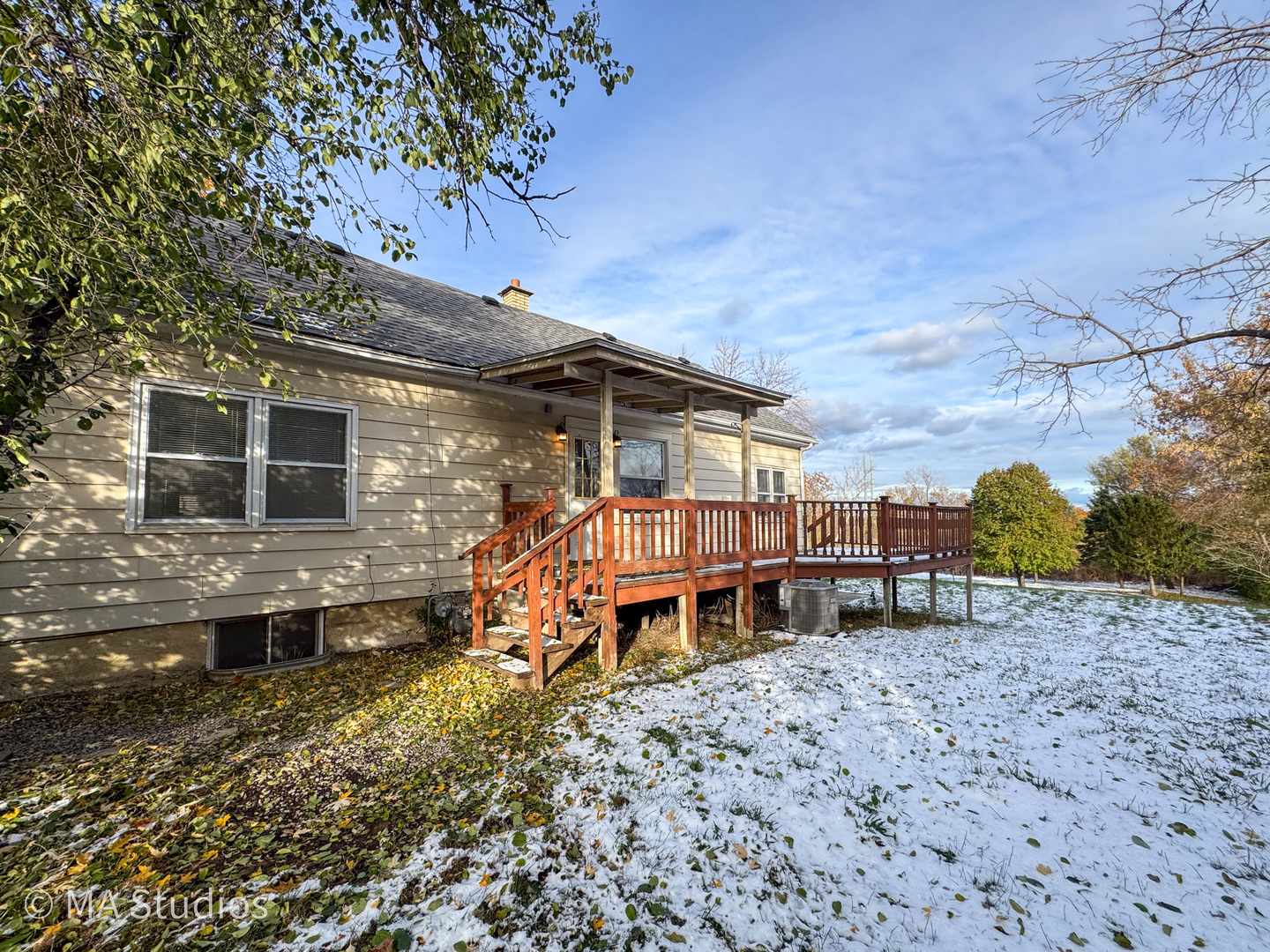 8S057 S Vine Street, Burr Ridge, IL 60527