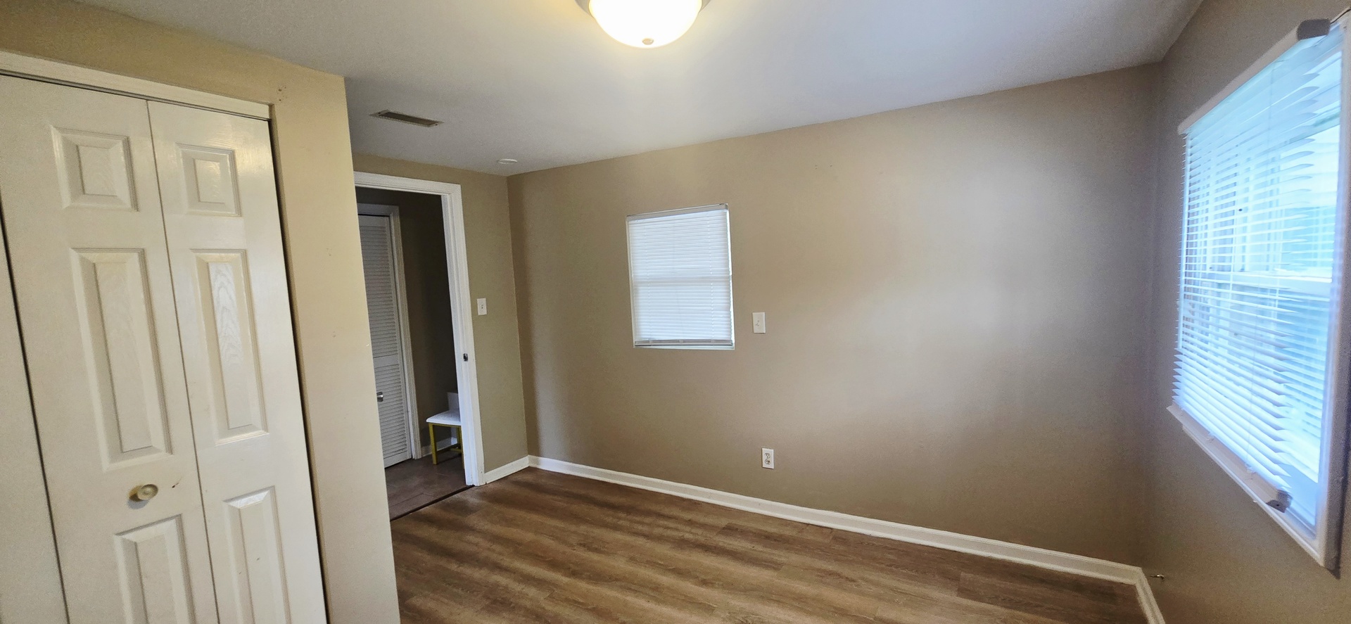 240 TAMPA Street, Park Forest, IL 60466