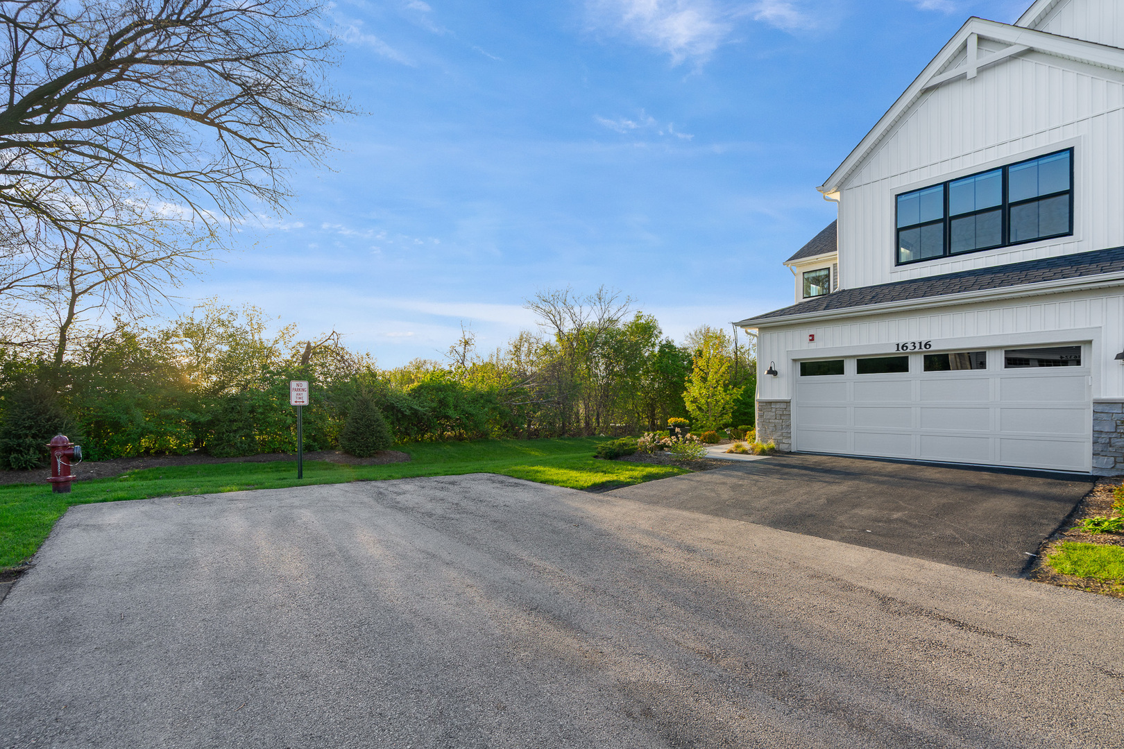 16316 S Wheatgrass Street, Lockport, IL 60441